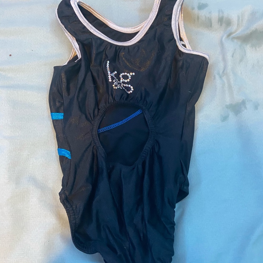 gymnastics leo